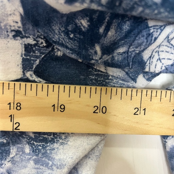 Onque Casuals Women's Sweater 100% Cotton Blue White Floral Zip Front Sz L - Picture 4 of 8